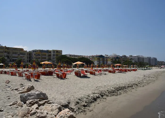 Hotel Sunrise Golem (Tirana)